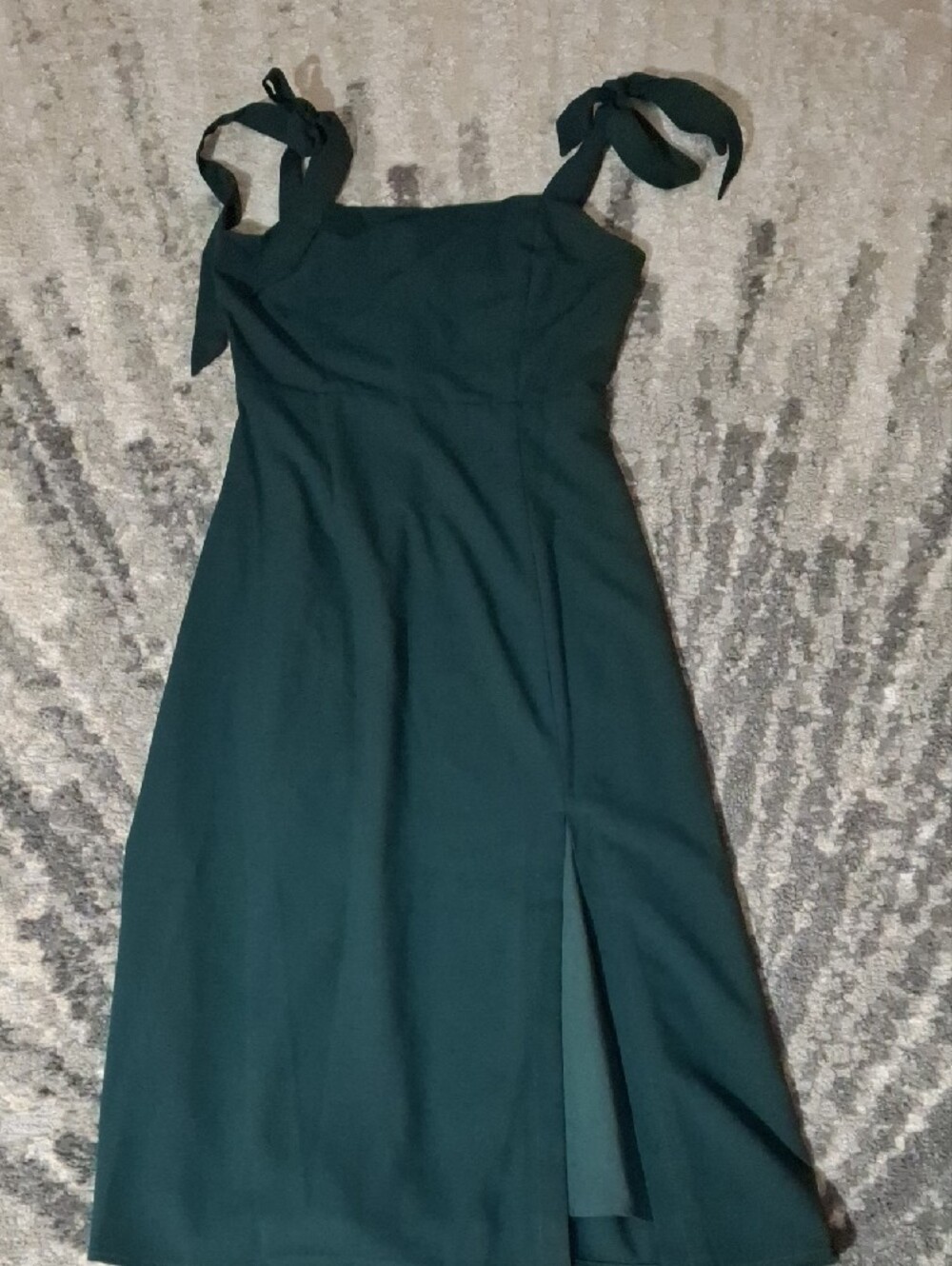 Petal & Pup Midi Dress - Picture 2 of 4